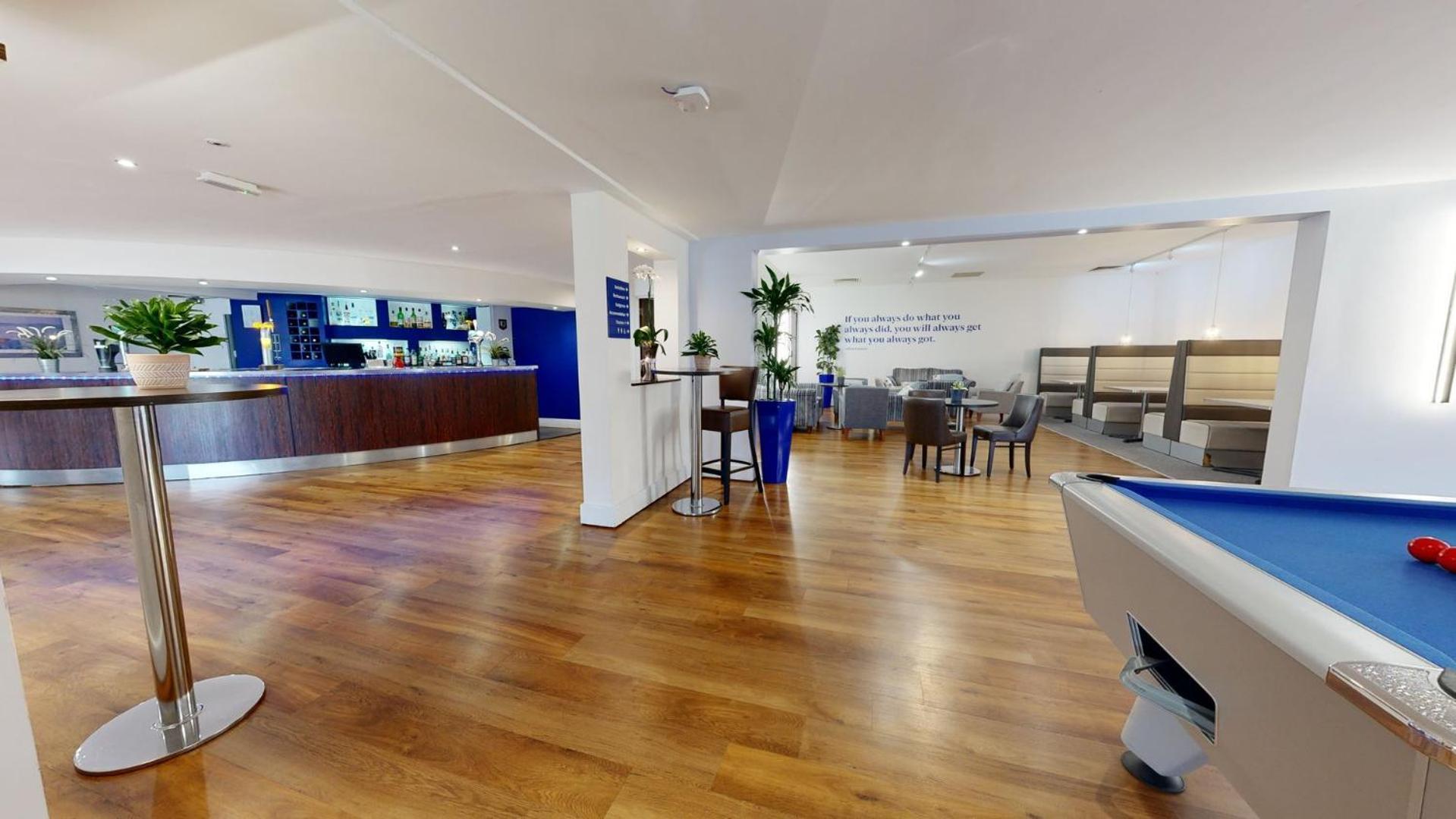 Cim Business Centre Hotel Maidenhead Eksteriør billede