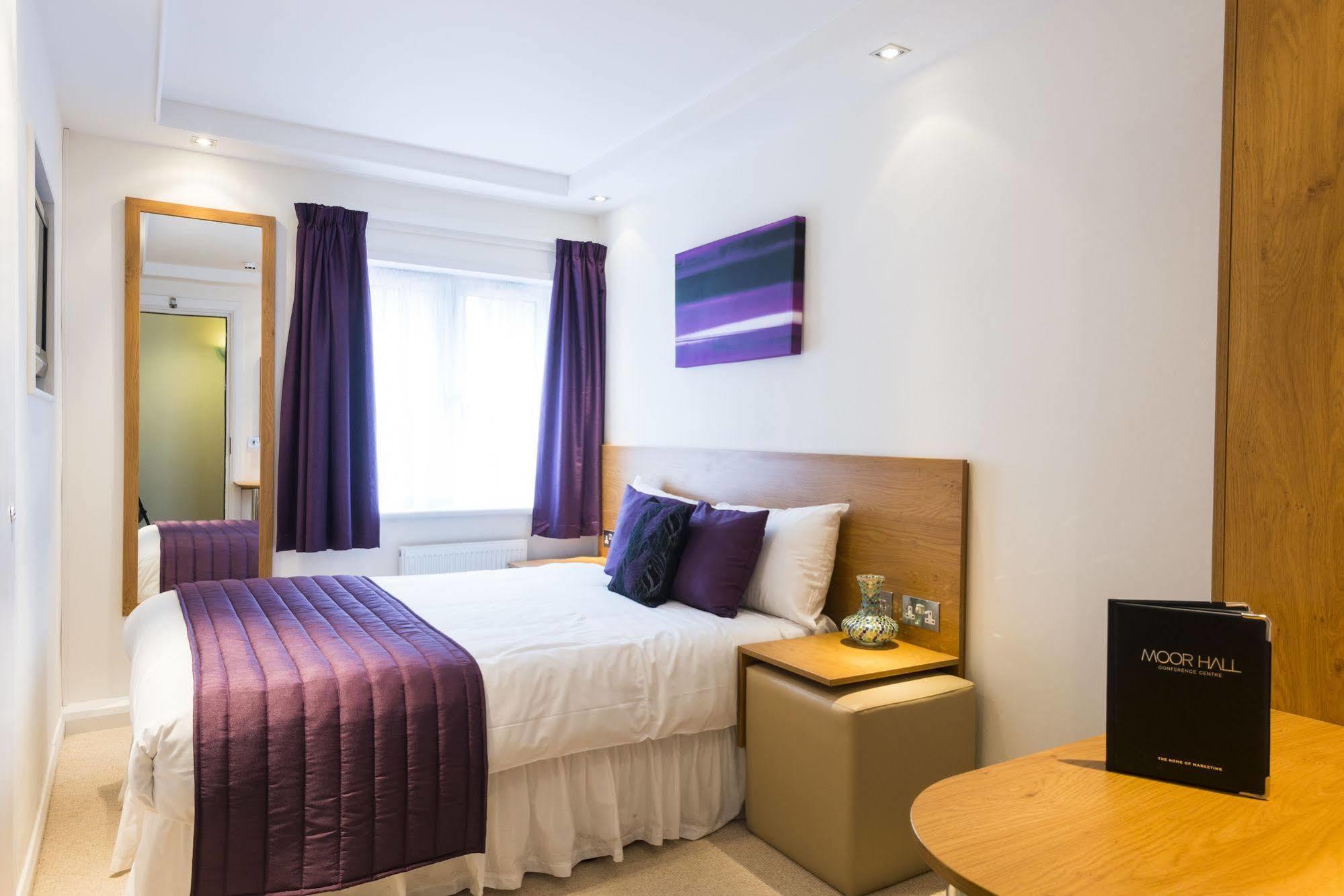 Cim Business Centre Hotel Maidenhead Eksteriør billede