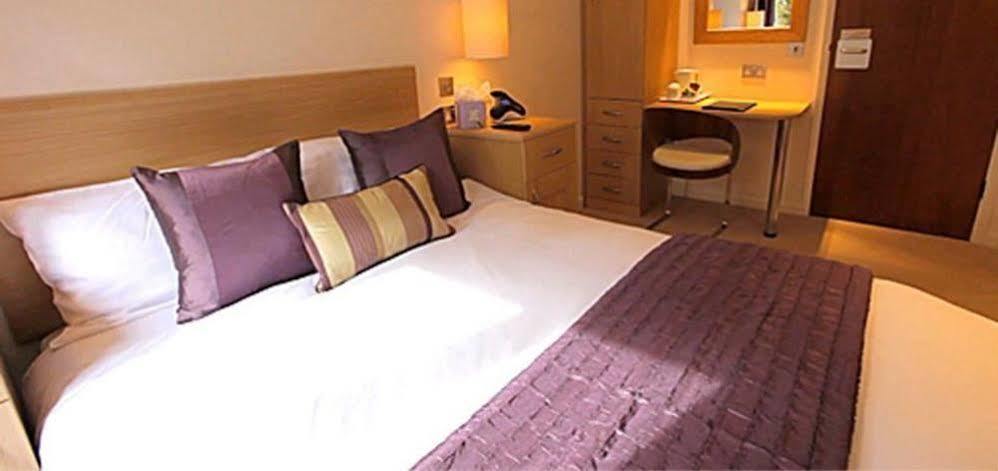 Cim Business Centre Hotel Maidenhead Eksteriør billede