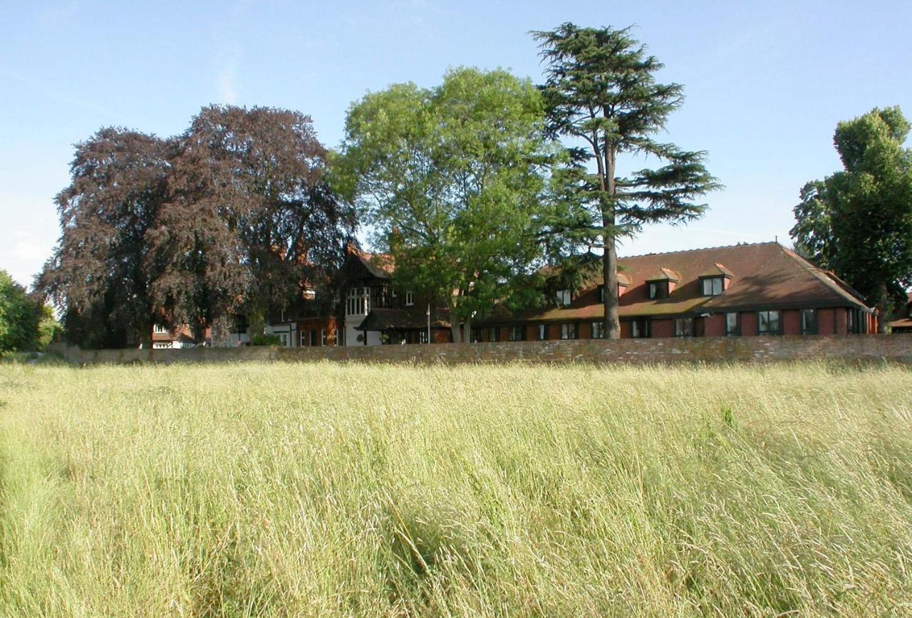 Cim Business Centre Hotel Maidenhead Eksteriør billede